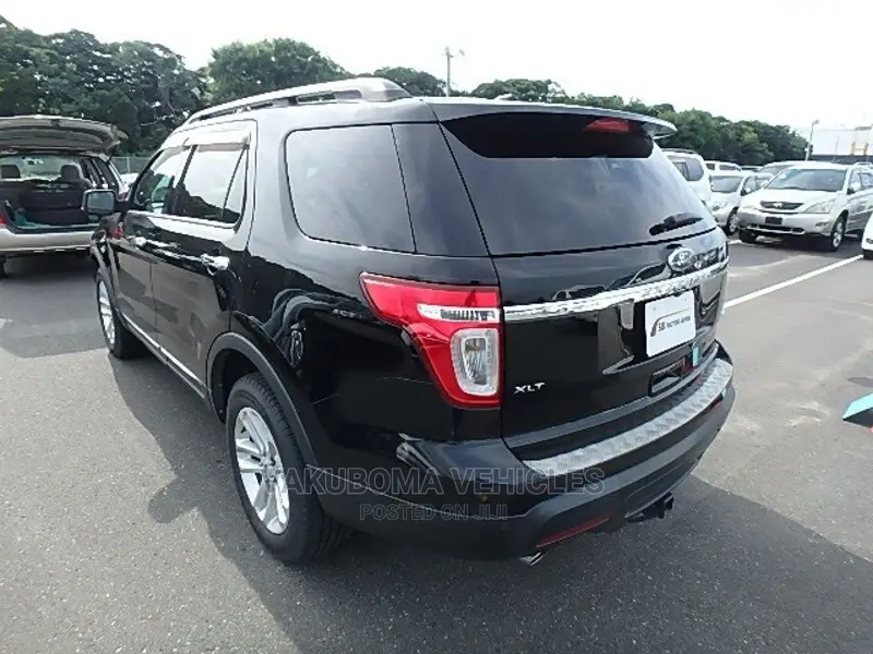 Ford Explorer 2012 Black