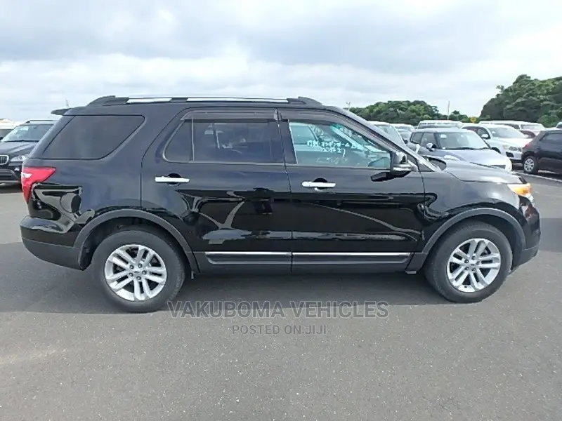 Ford Explorer 2012 Black