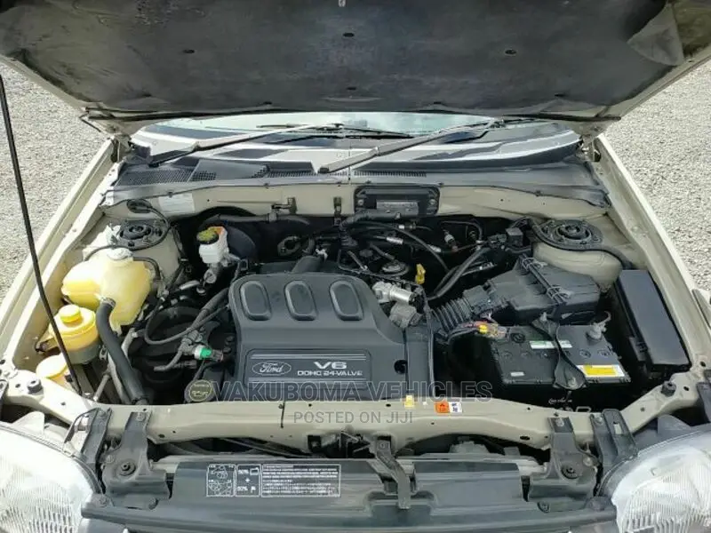 Ford Escape 2002 Silver