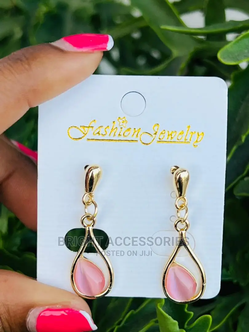 Hereni/Earrings