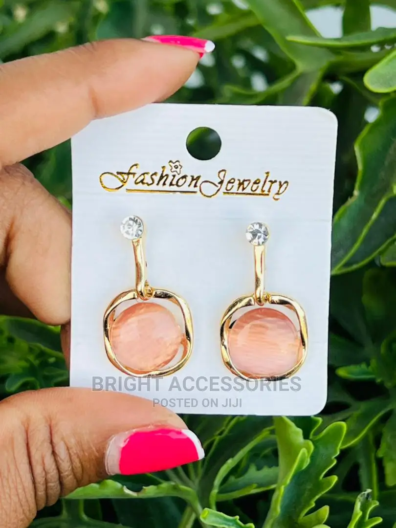 Hereni/Earrings