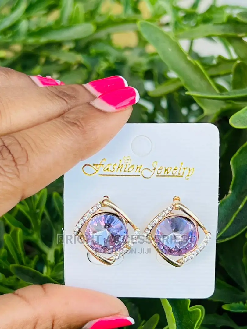 Hereni/Earrings