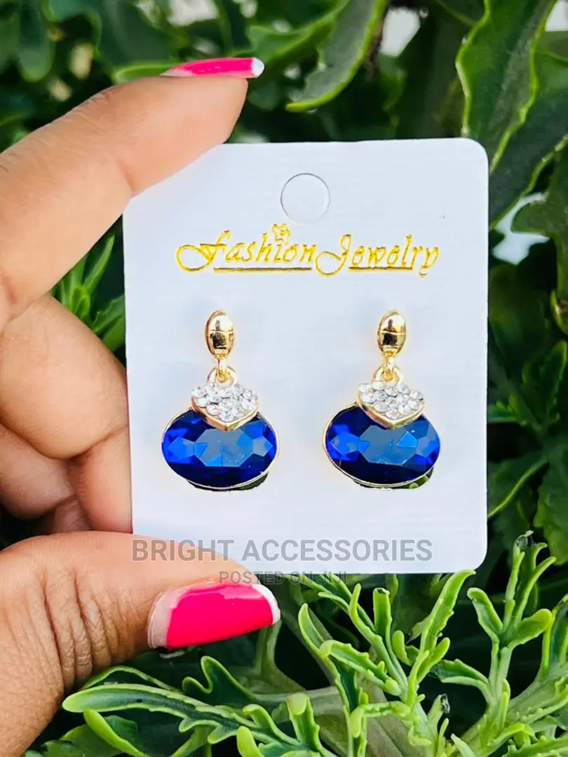 Hereni/Earrings