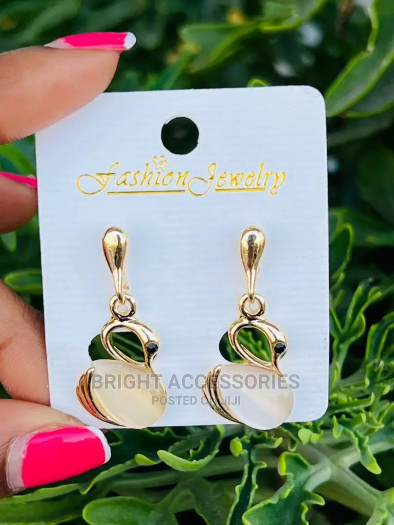 Hereni/Earrings