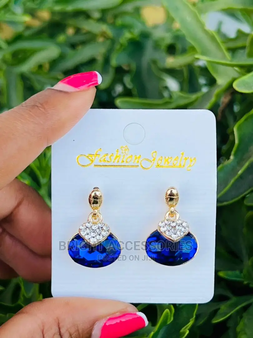 Hereni/Earrings