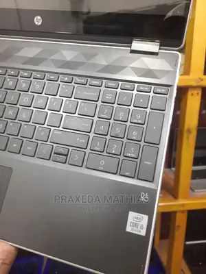 Laptop HP Pavilion X360 15t 8GB Intel Core I5 SSD 512GB
