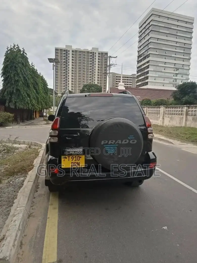 Toyota Land Cruiser Prado 2007 Black
