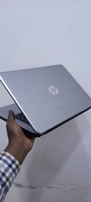 Laptop HP 250 G4 8GB Intel Core I5 HDD 500GB
