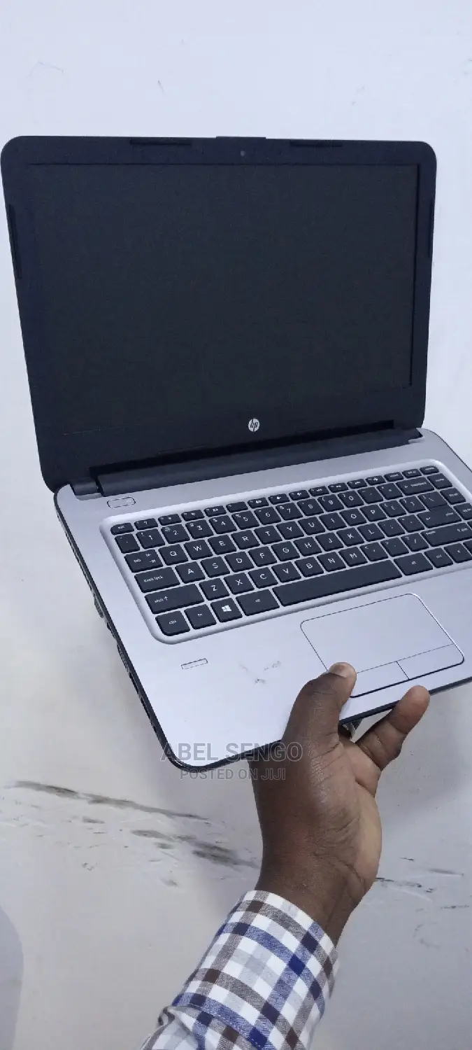 Laptop HP 250 G4 8GB Intel Core I5 HDD 500GB
