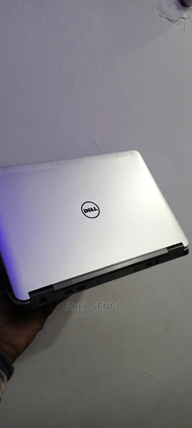 Laptop Dell Latitude 7440 4GB Intel Core I5 HDD+SSD 256GB