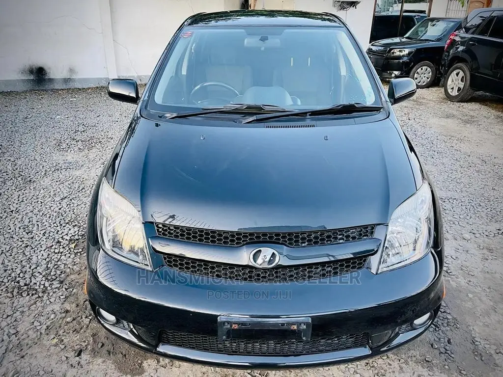 Toyota IST 2006 Black