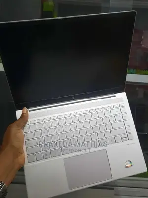 New Laptop HP Envy 14 16GB Intel Core I7 SSD 512GB