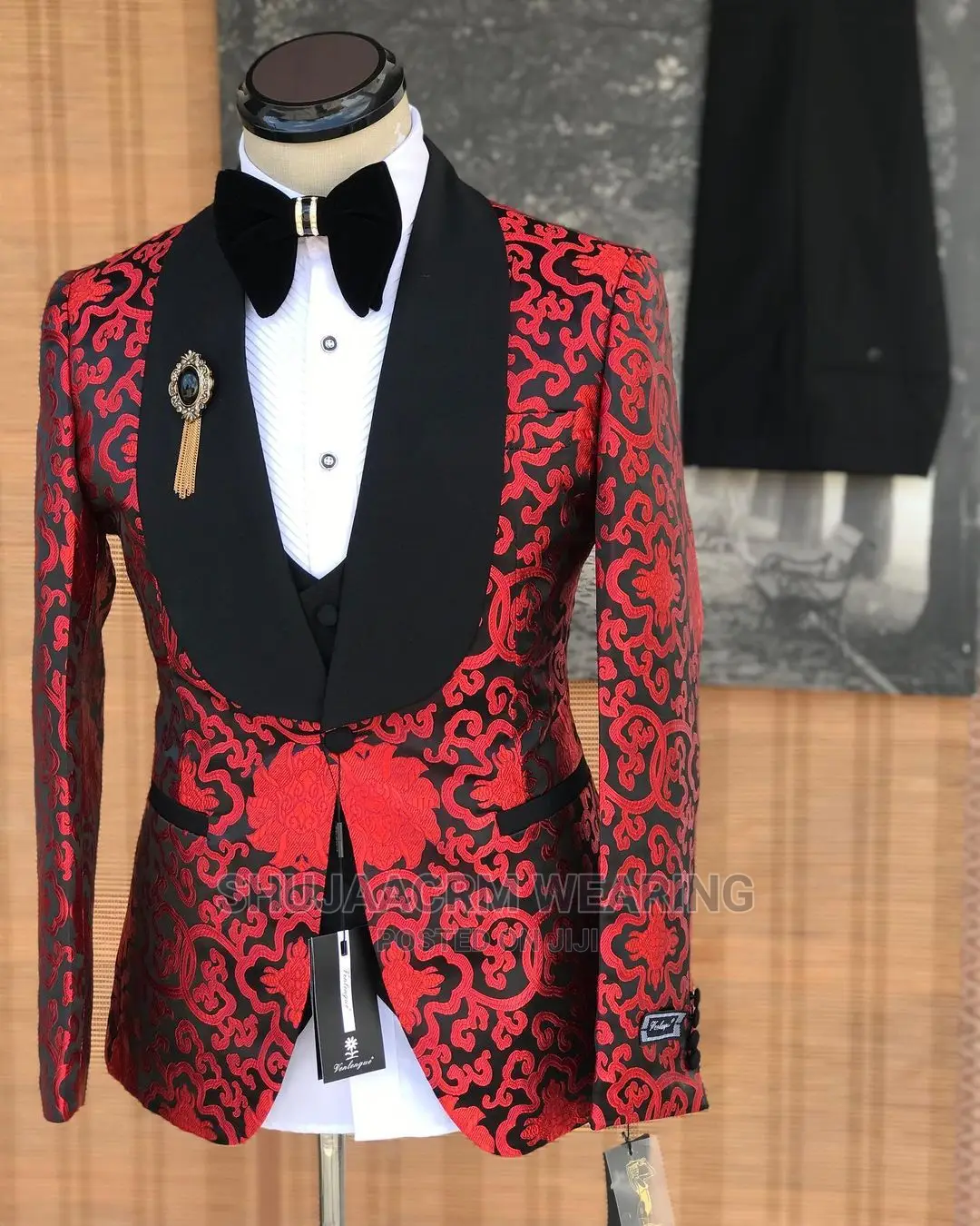 Taxedo Mens Suits
