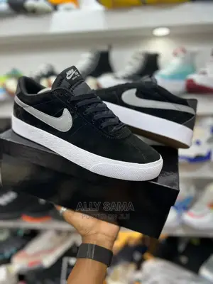 Nike Black White OG