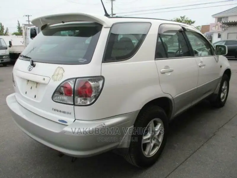 Toyota Harrier 2001 Pearl