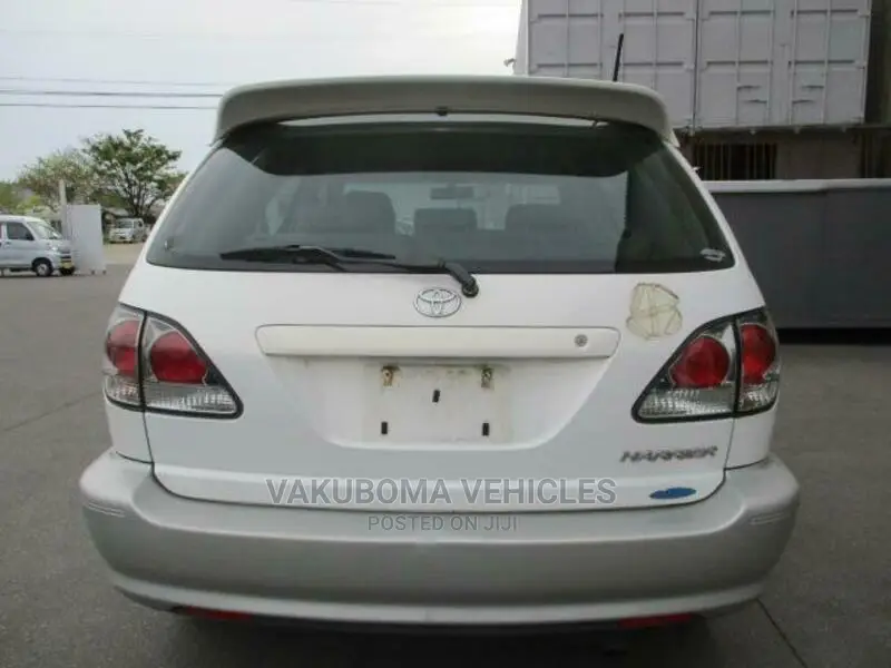 Toyota Harrier 2001 Pearl