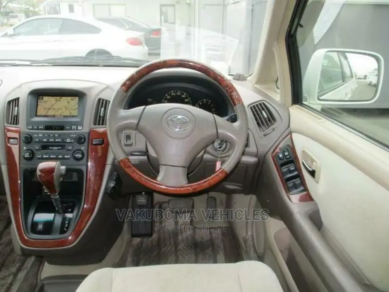 Toyota Harrier 2001 Pearl