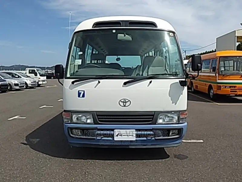 Toyota Coaster 2006 White