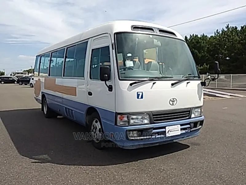 Toyota Coaster 2006 White