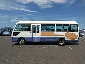 Toyota Coaster 2006 White