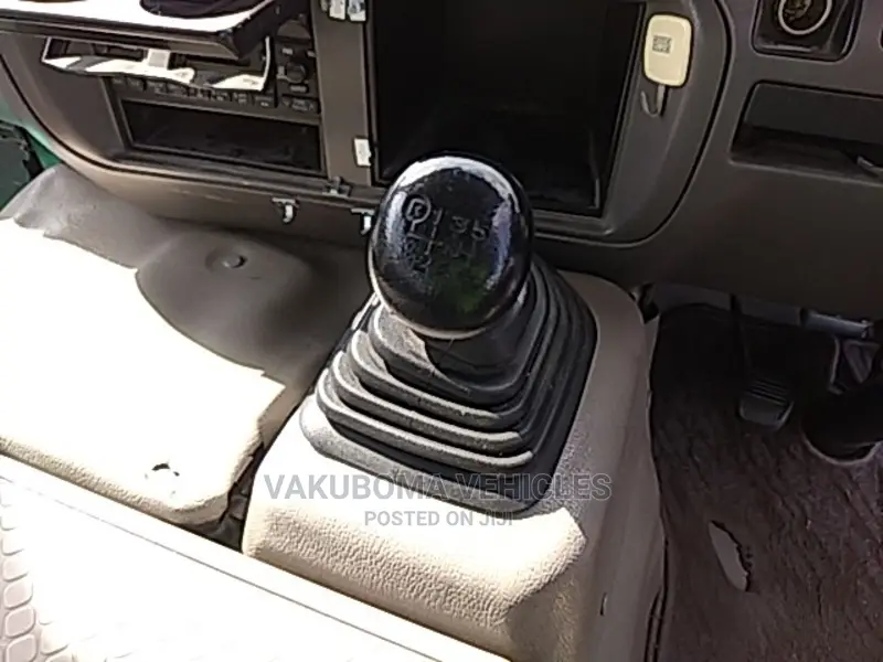 Toyota Coaster 2006 White