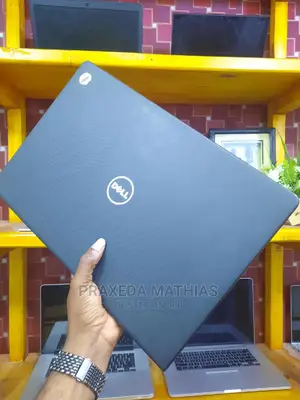 Laptop Dell Vostro 15 3568 4GB Intel Core I3 HDD 500GB