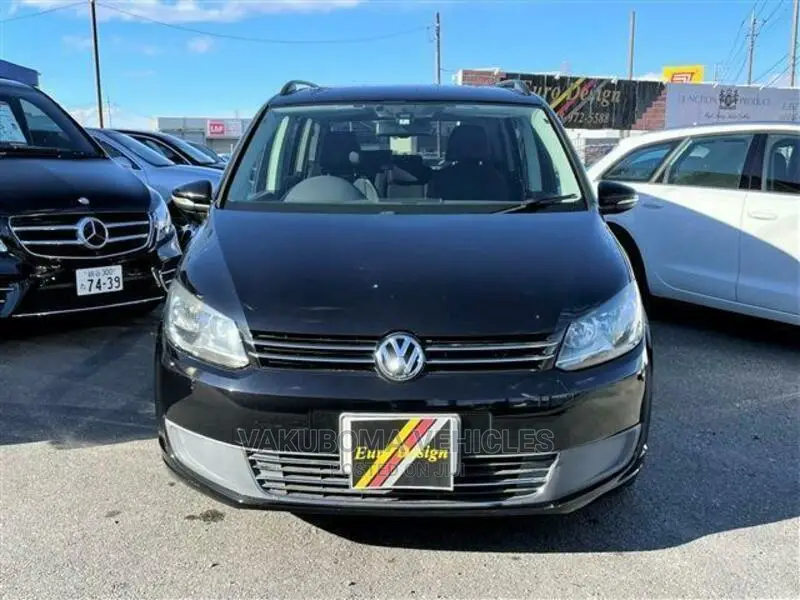 Volkswagen Touran 2013 Black