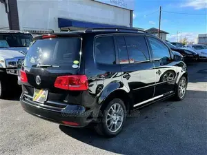 Volkswagen Touran 2013 Black