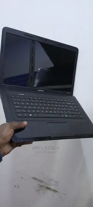Laptop HP Compaq 610 4GB Intel Core 2 Duo HDD 320GB
