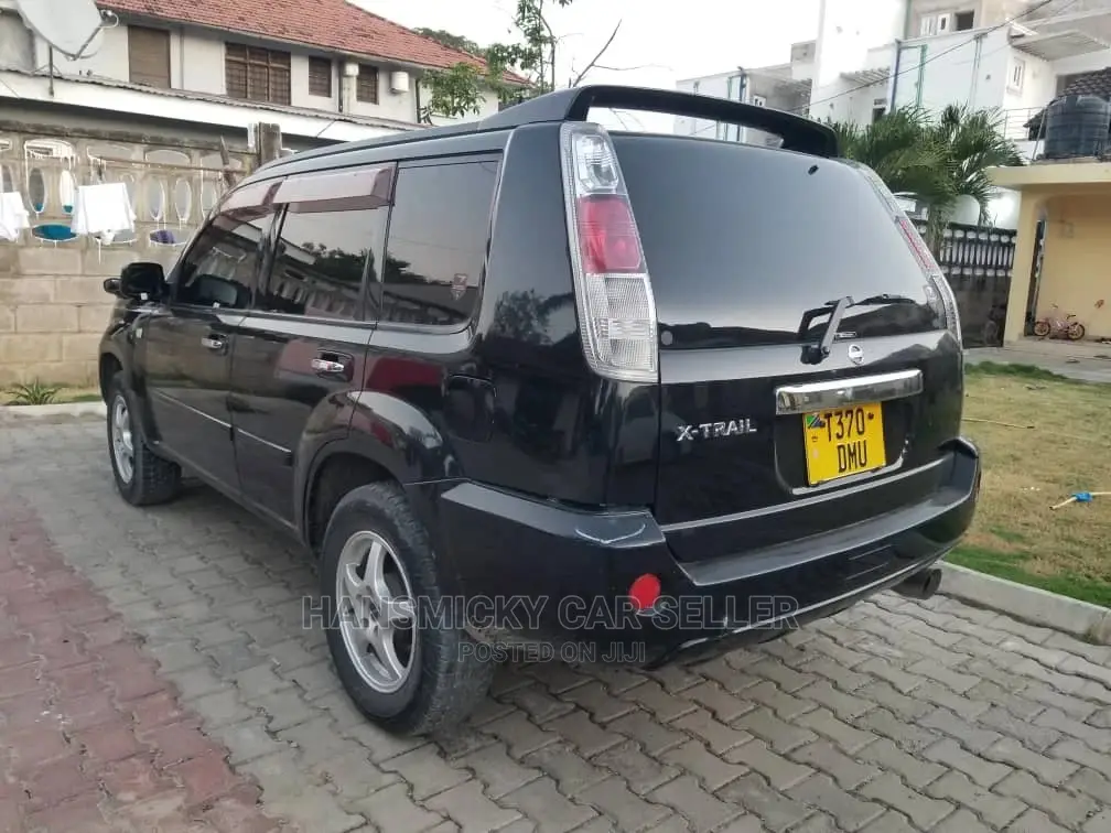 Nissan X-Trail 2001 Black