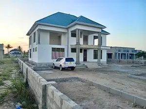5bdrm Block of Flats in Kigamboni Gezaulole for sale