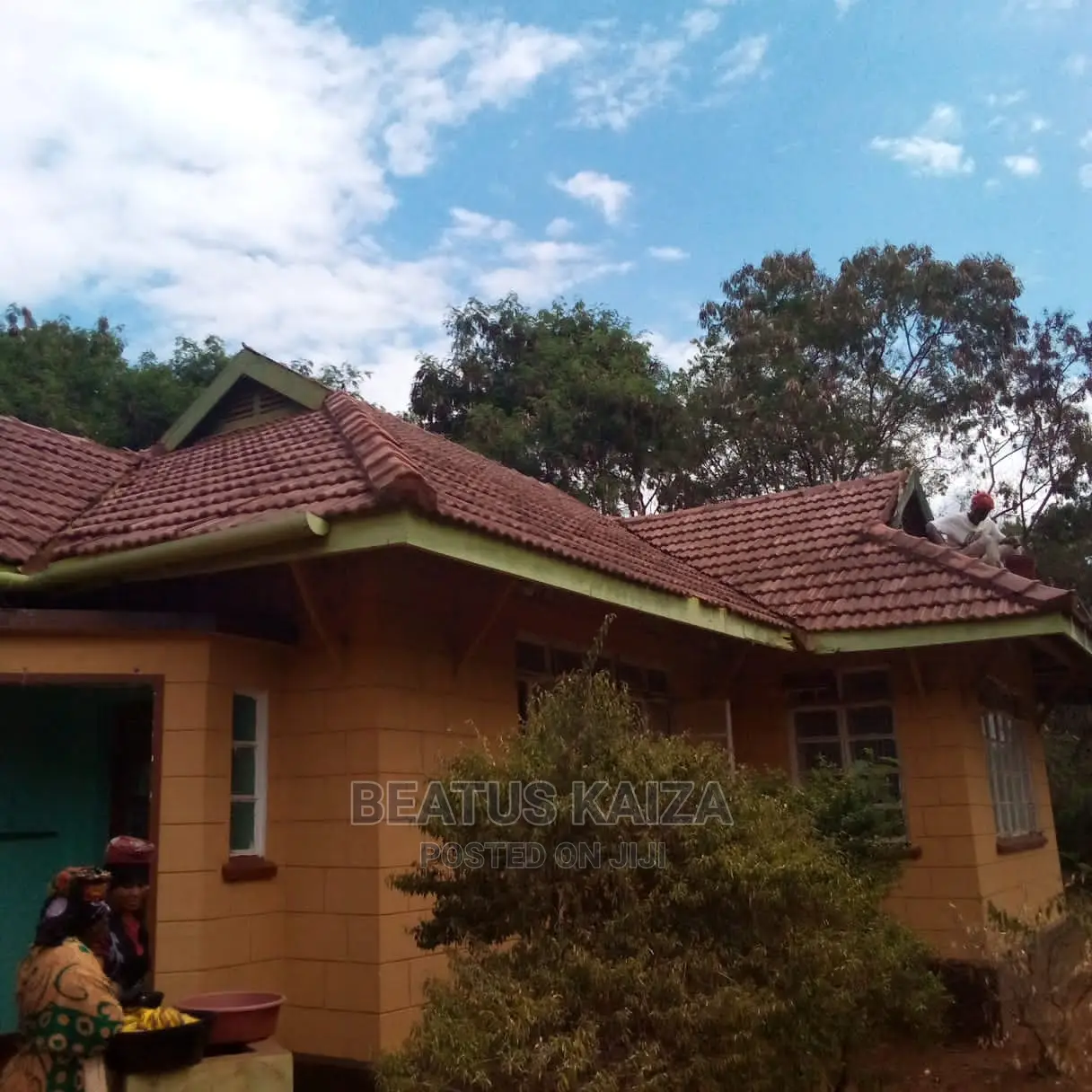 5bdrm Block of Flats in Kigamboni Gezaulole for sale
