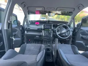 Toyota Wish 2011 Black