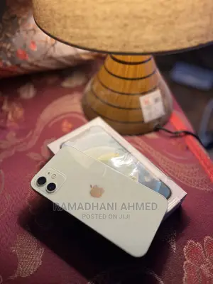 Apple iPhone 12 64 GB