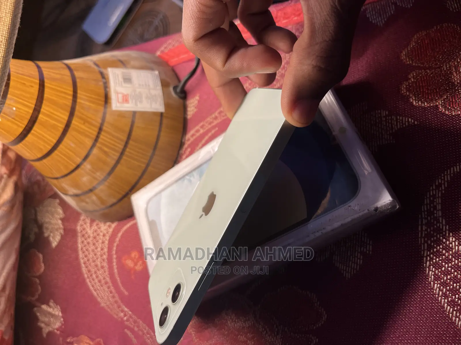 Apple iPhone 12 64 GB