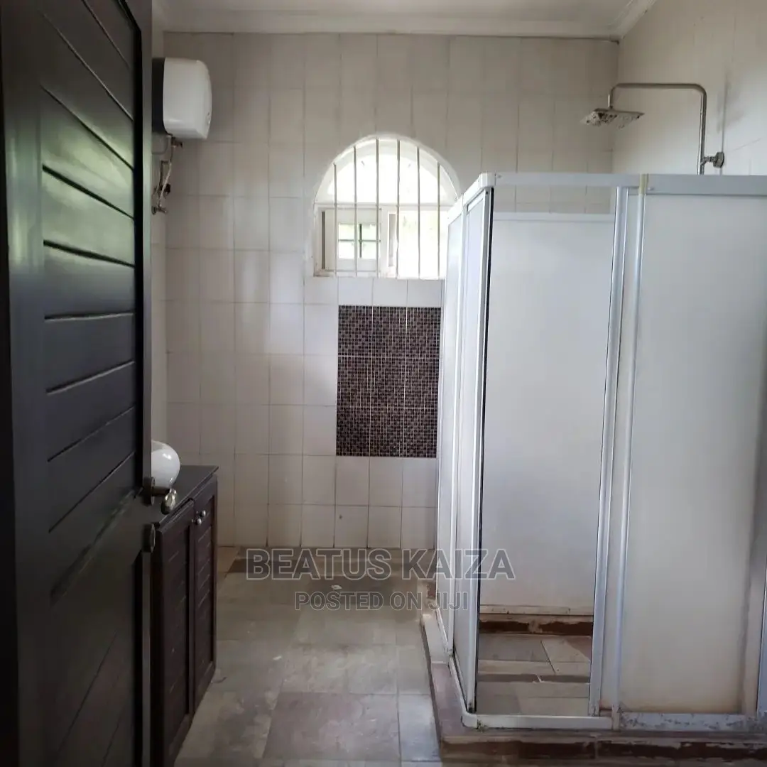 4bdrm Bungalow in Kigamboni Kibada for rent