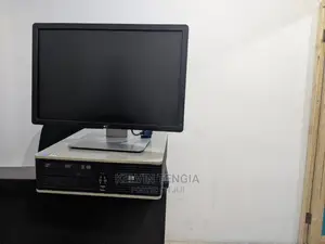 Desktop Computer HP 4GB Intel Core 2 Duo HDD 320GB