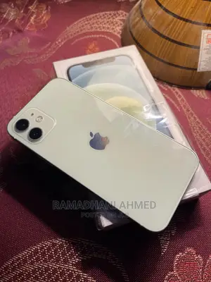 Apple iPhone 12 64 GB