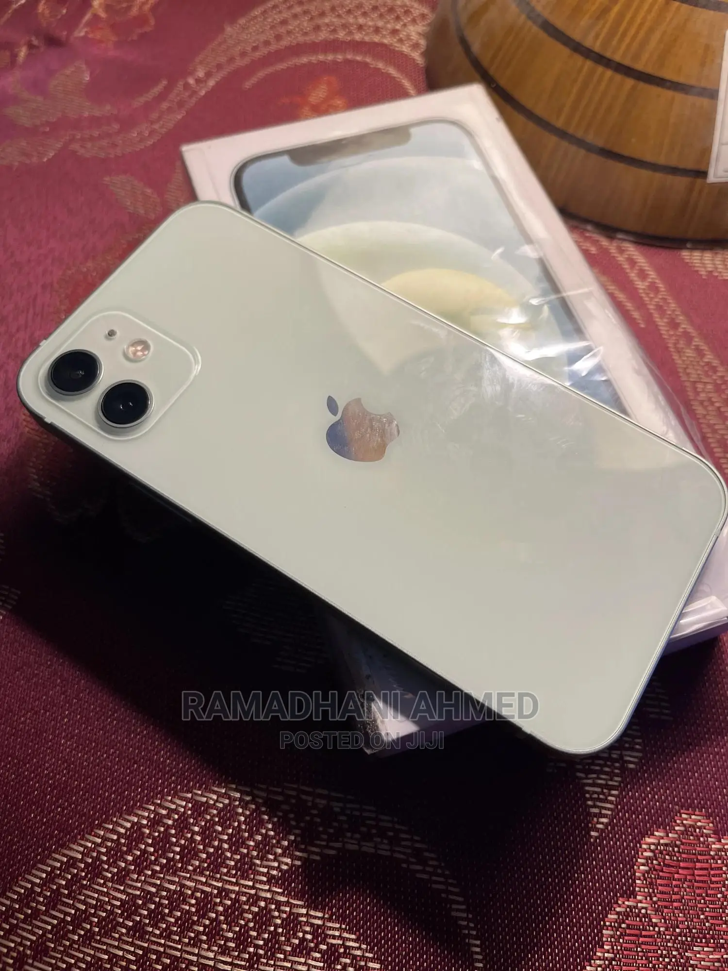 Apple iPhone 12 64 GB