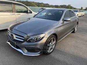 Mercedes-Benz C200 2017 Gray