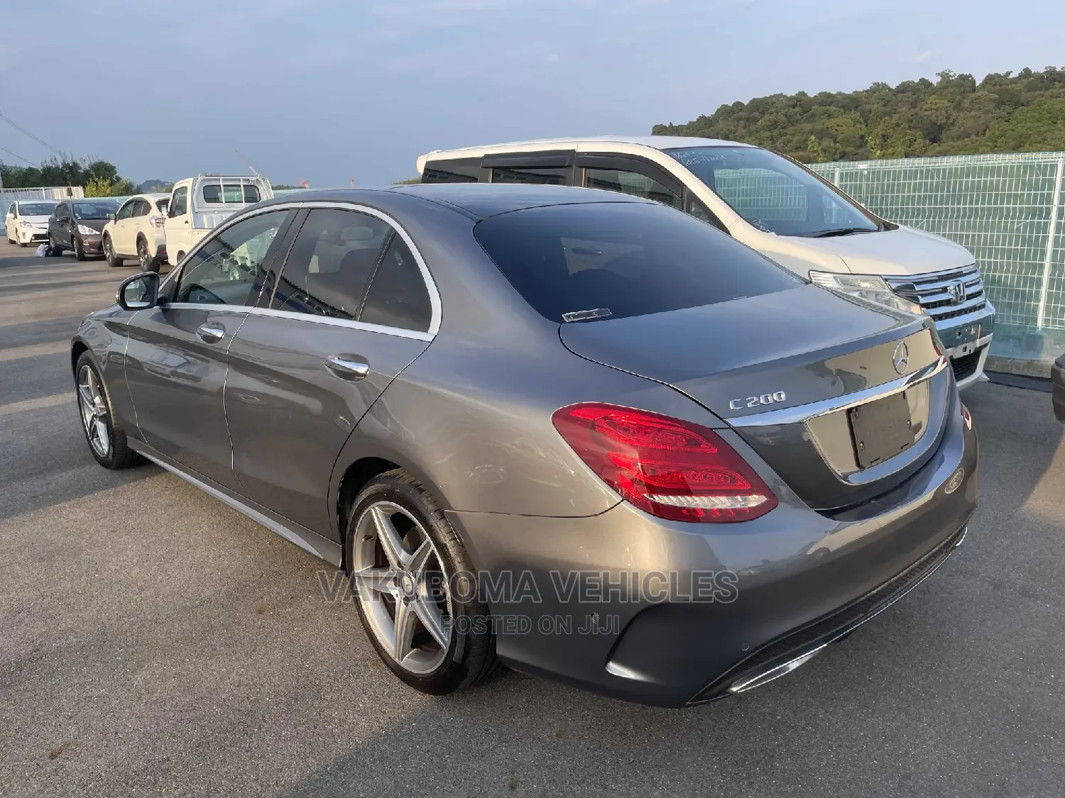 Mercedes-Benz C200 2017 Gray