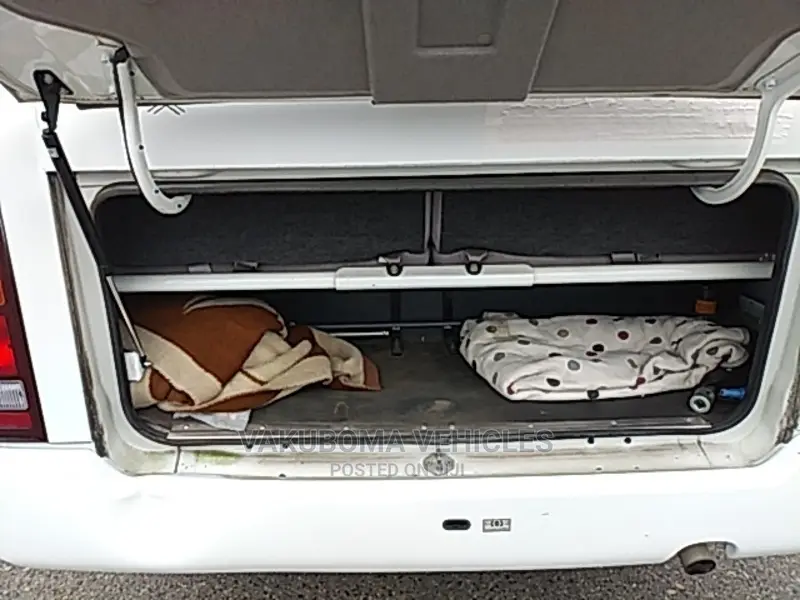Nissan Civilian 2010 White