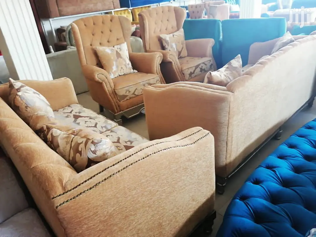Royal Design