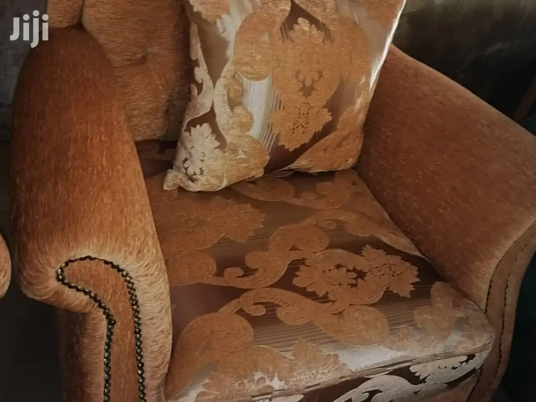 Royal Design