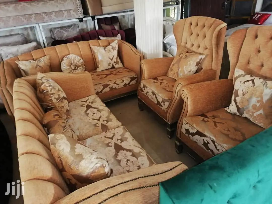 Royal Design