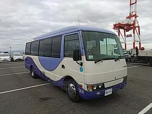 Mitsubishi Fuso Rosa 1998 White