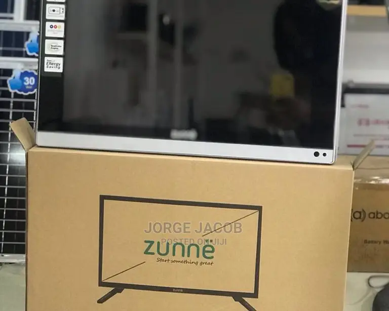 Zunne Flat Screen Tv 32"