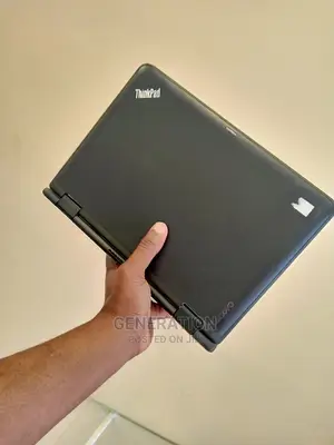 Laptop Lenovo ThinkPad X131e 4GB Intel Core I3 SSD 128GB