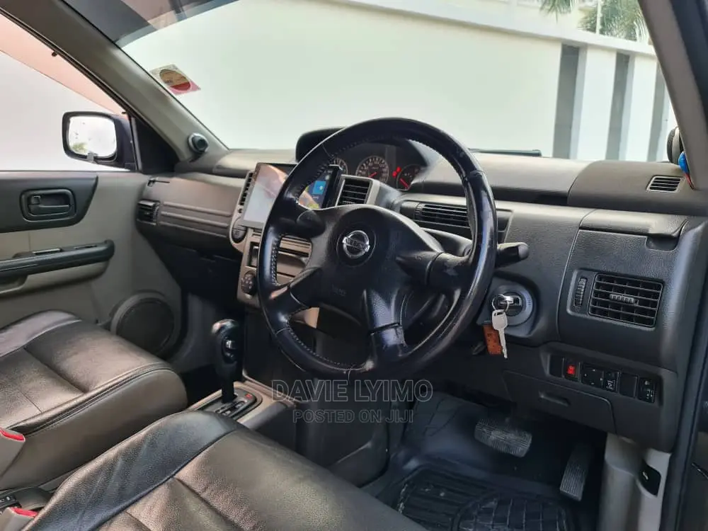 Nissan X-Trail 2005 Black