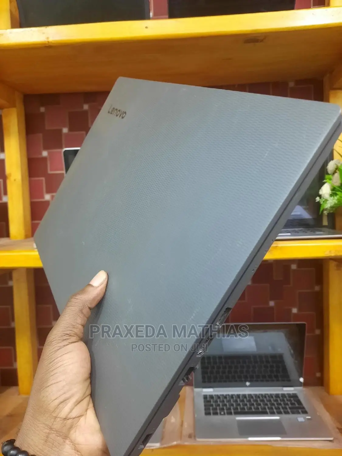 Laptop Lenovo IdeaPad 130 4GB Intel Celeron HDD 500GB
